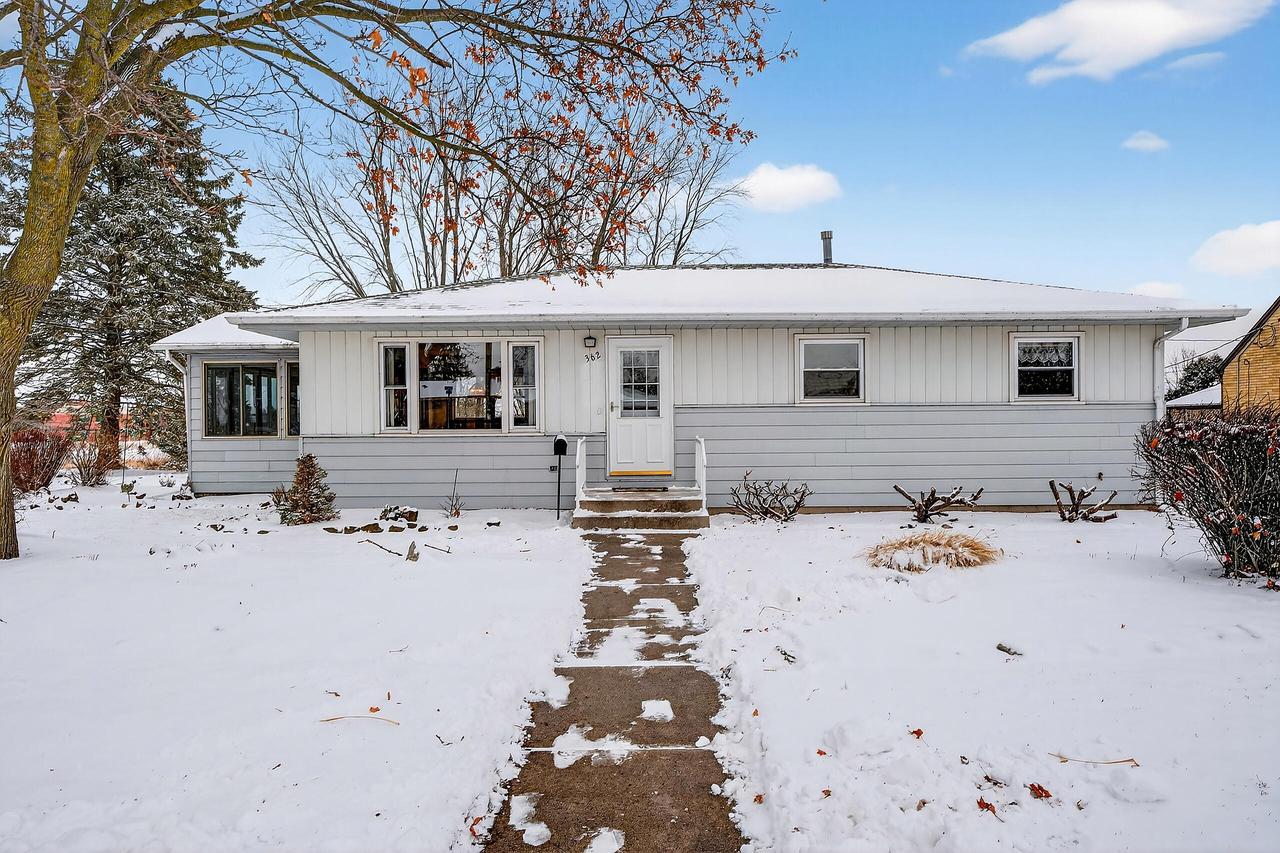 362 State St, Sheboygan Falls, WI 53085