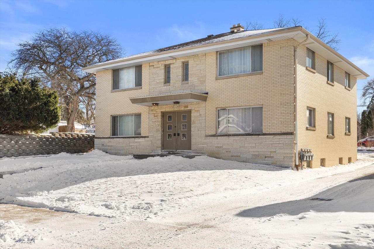 8641 W Lapham St #1-4, West Allis, WI 53214