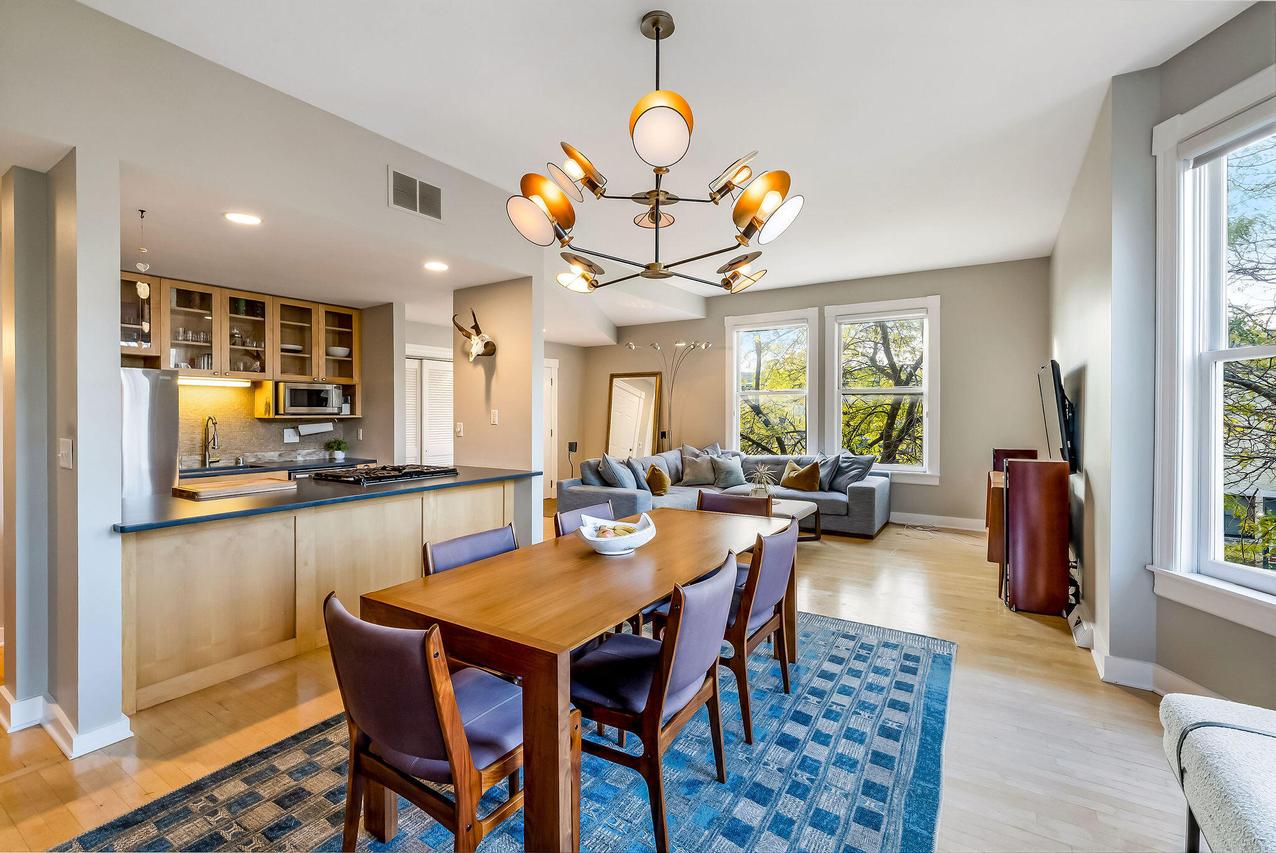 224 W Vine St #201, Milwaukee, WI 53212