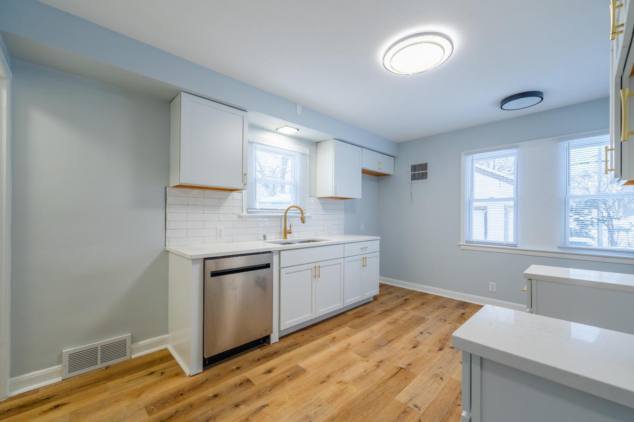 5657 N 40th St, Milwaukee, WI 53209