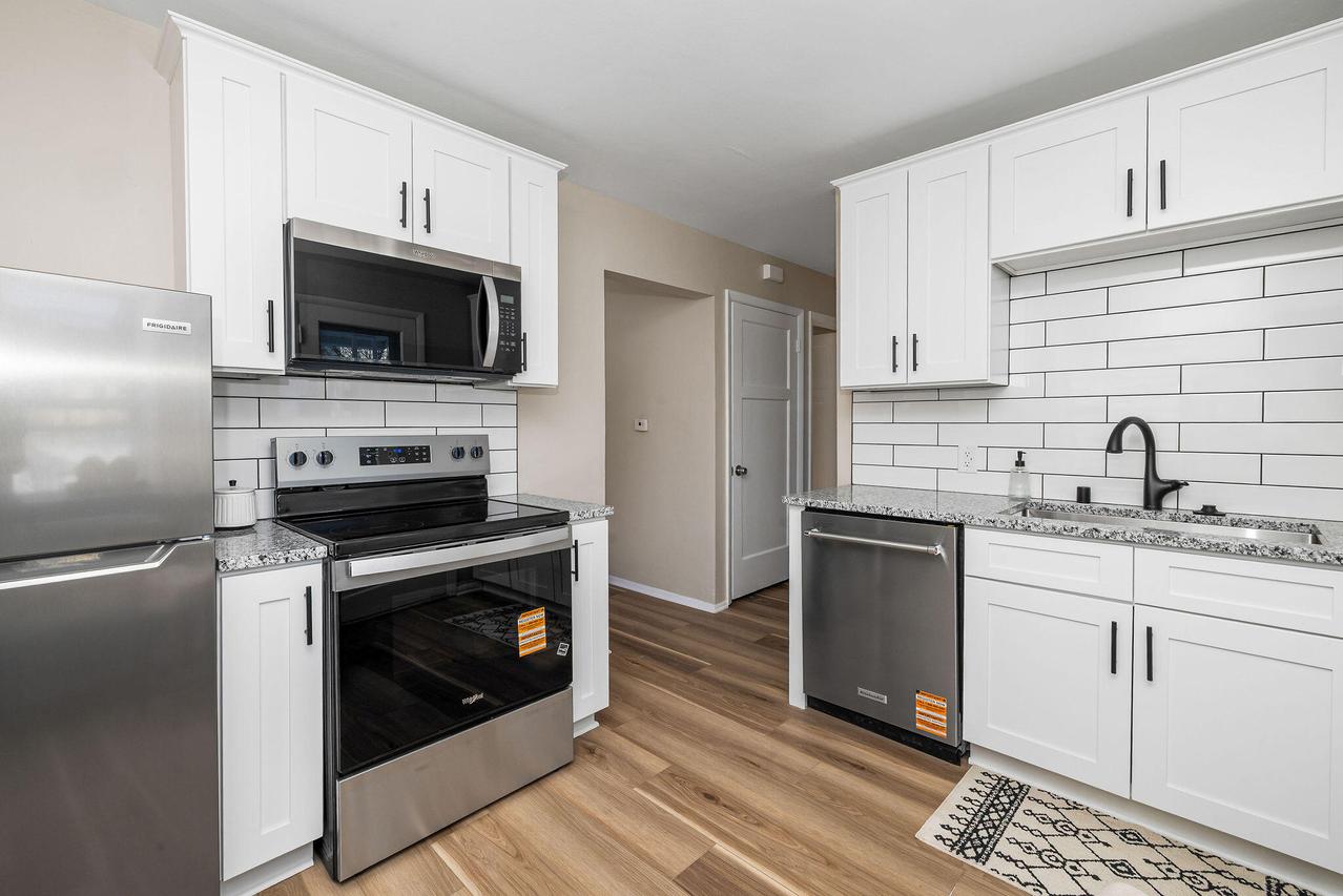 3526 W Glendale Ave, Milwaukee, WI 53209