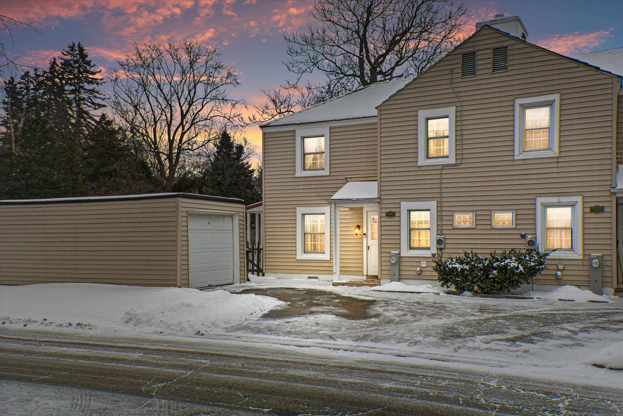 5588 Basswood St, Greendale, WI 53129