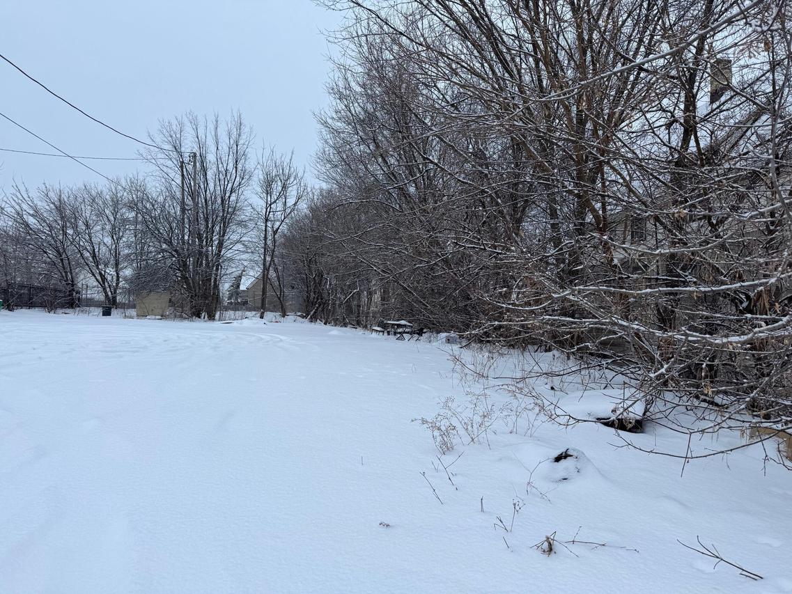 1426 W Groeling Ave, Milwaukee, WI 53206