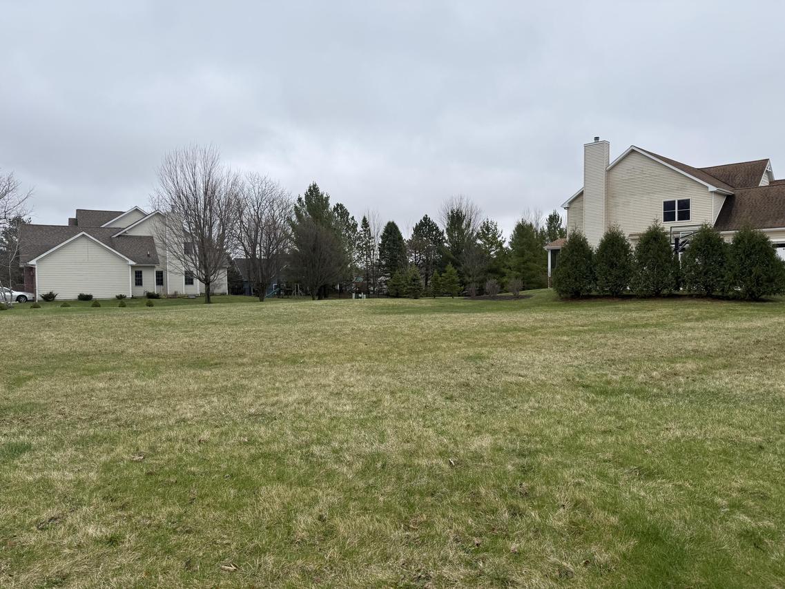 Lt12 S Stonefield Rd, Elkhorn, WI 53121