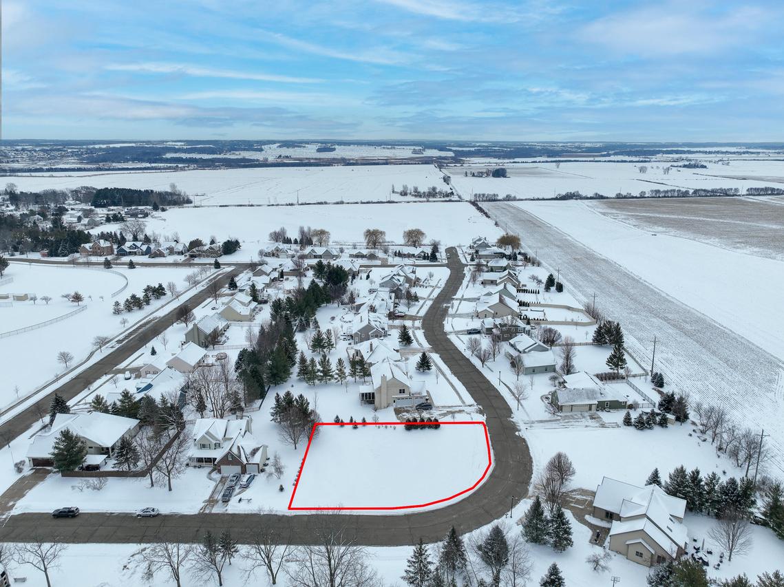 Lt12 Stonefield Rd., Elkhorn, WI 53121