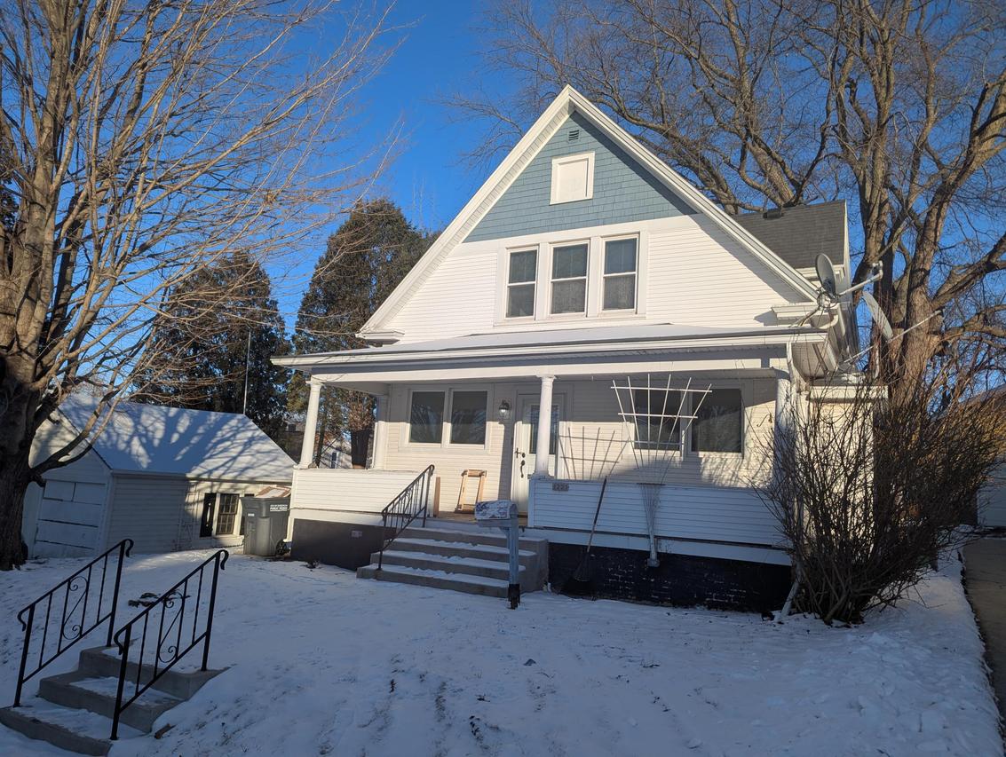 1223 S 23rd St, Sheboygan, WI 53081