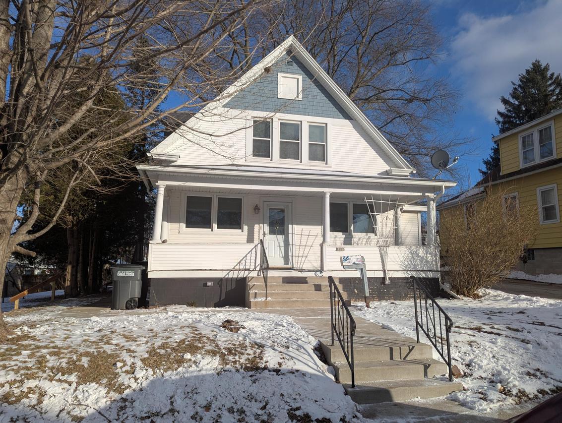 1223 S 23rd St, Sheboygan, WI 53081