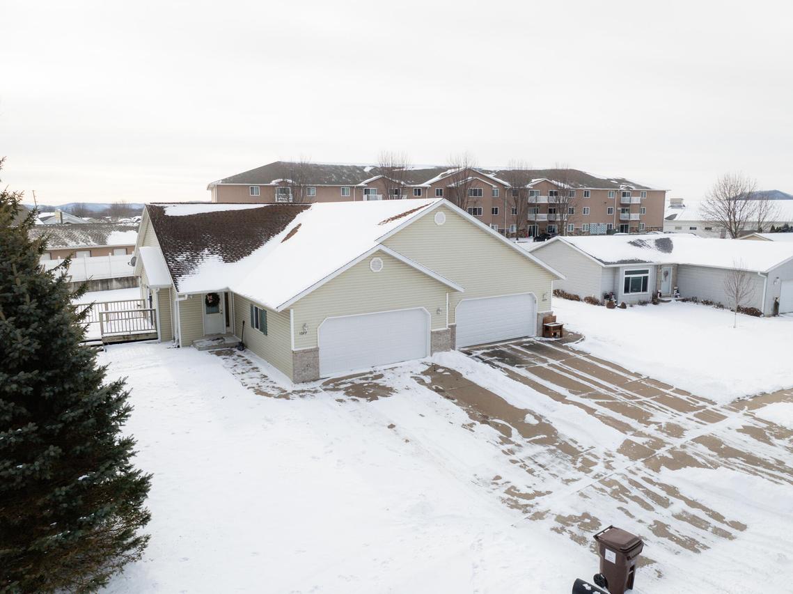 1027 Branding Iron Rd #1027/1029, West Salem, WI 54669