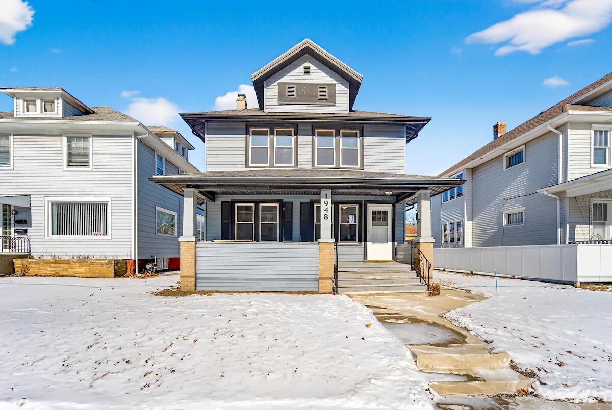 1948 Twelfth St, Racine, WI 53403