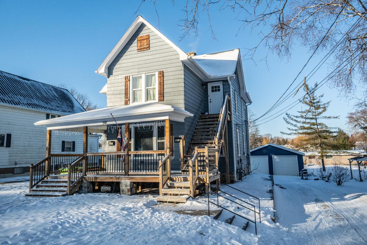 341 N Walnut St #341A, Mayville, WI 53050