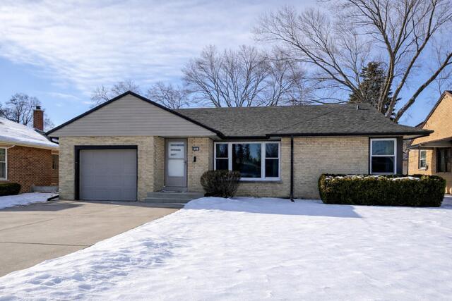 5637 S Quality Ave, Cudahy, WI 53110