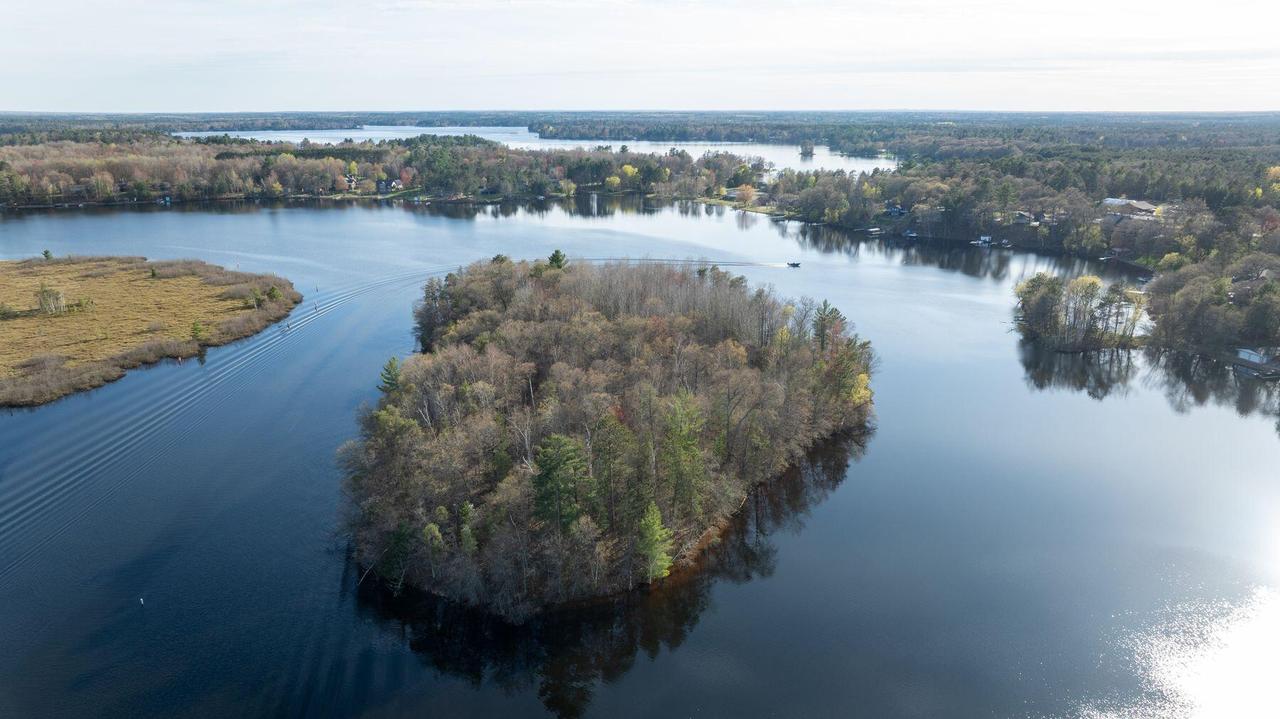 Lt0 Nokomis Island, Nokomis, WI 54487