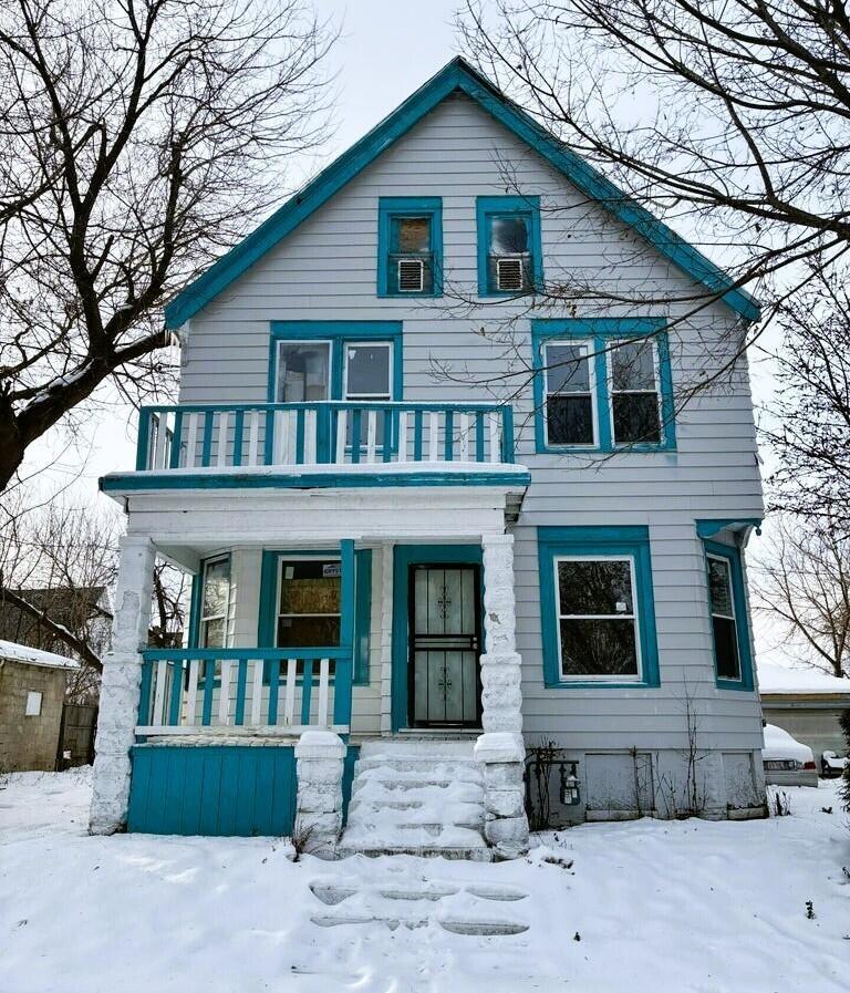 2817 N 12th St, Milwaukee, WI 53206