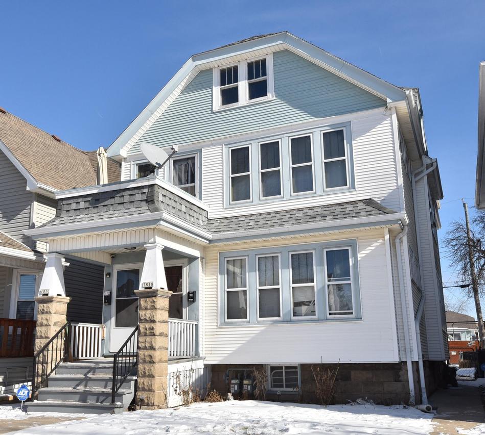 1816 S 59th St, West Allis, WI 53214