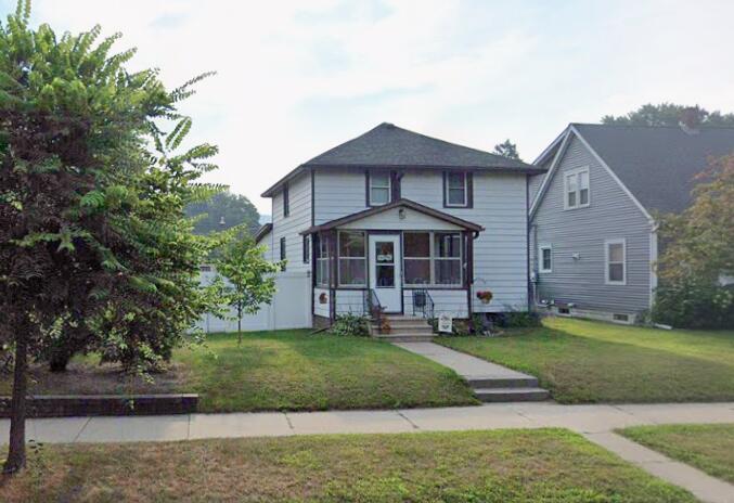 805 20th St, La Crosse, WI 54601