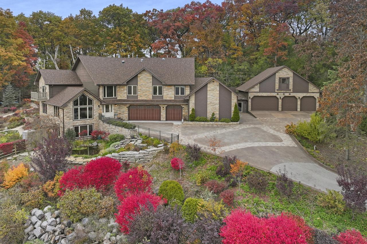 24412 78th St, Paddock Lake, WI 53168