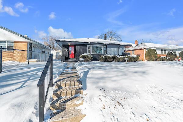 4149 N 69th St, Milwaukee, WI 53216