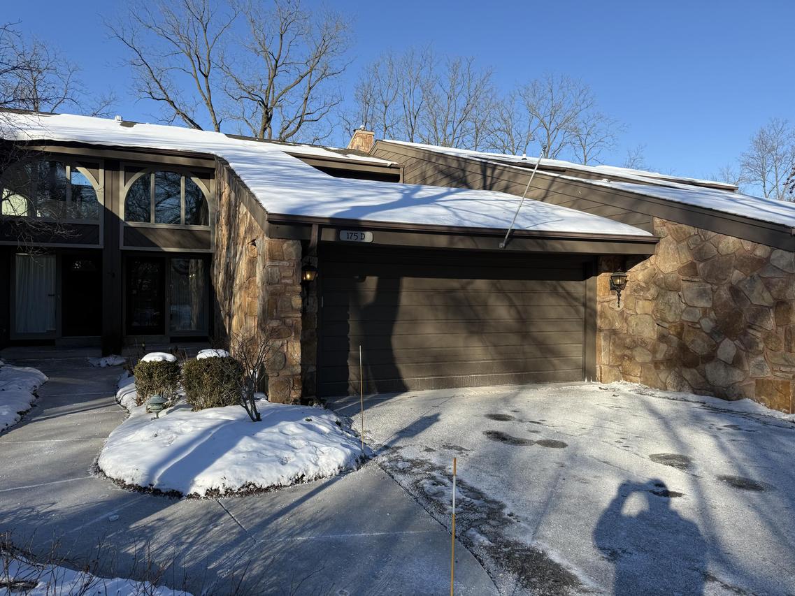 175 N Elm Grove #D, Brookfield, WI 53005