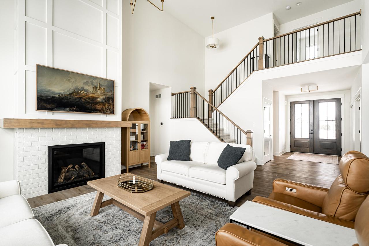 W274N6937 Pintail Ct, Lisbon, WI 53089