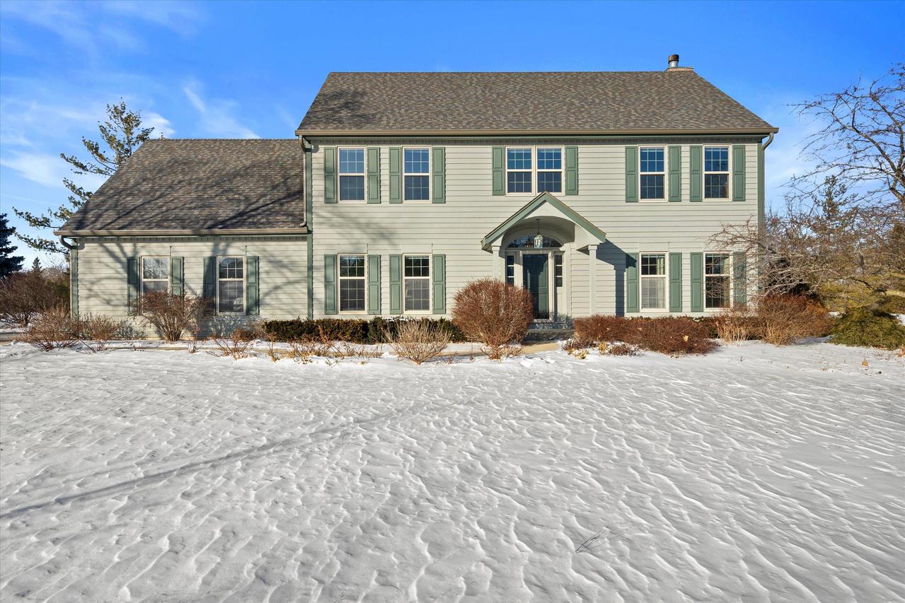 4310 W Carriage Ct, Mequon, WI 53092
