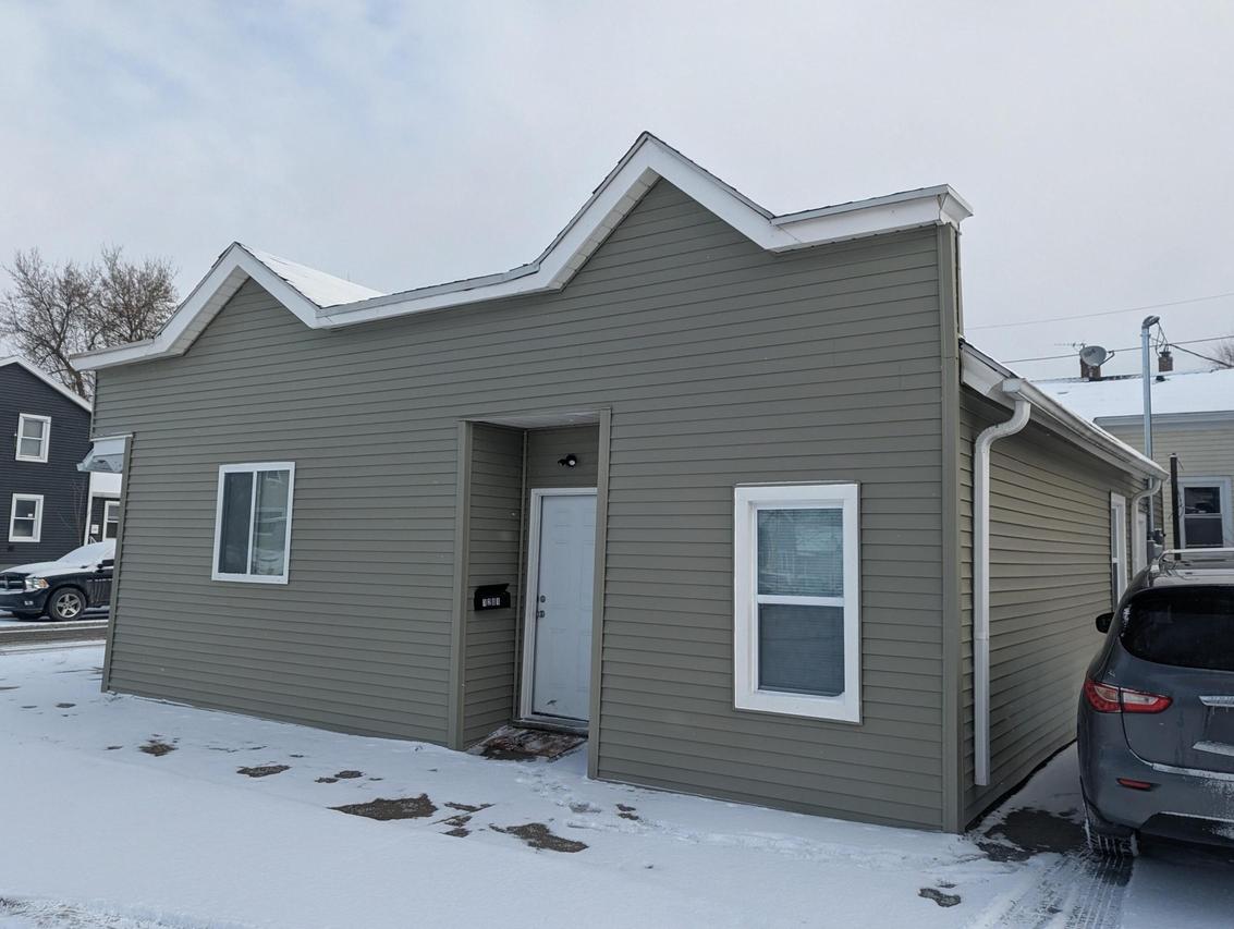 1201 Center St, Racine, WI 53403