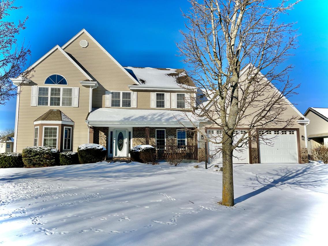 2620 Penbrook Dr, Mount Pleasant, WI 53406