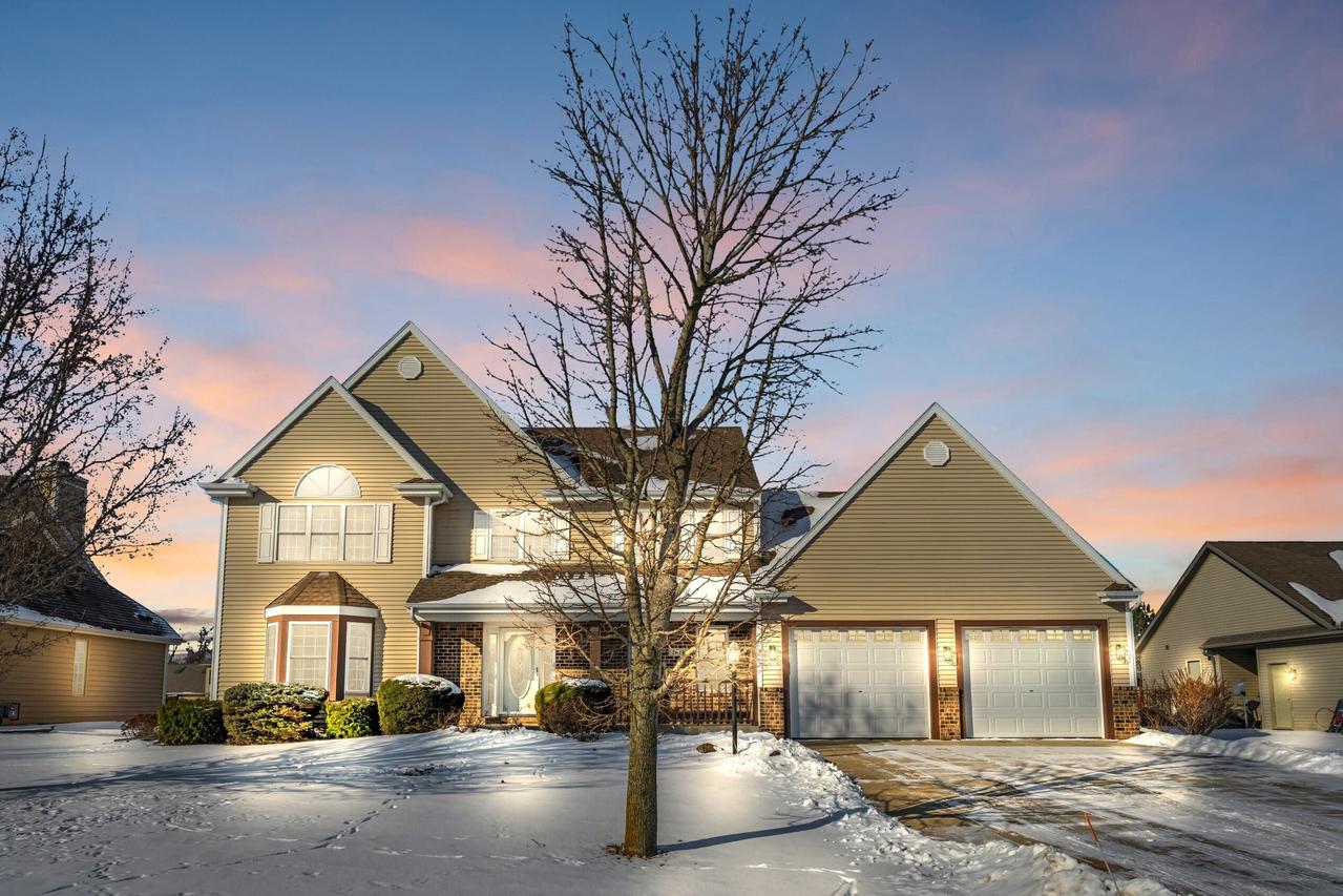 2620 Penbrook Dr, Mount Pleasant, WI 53406