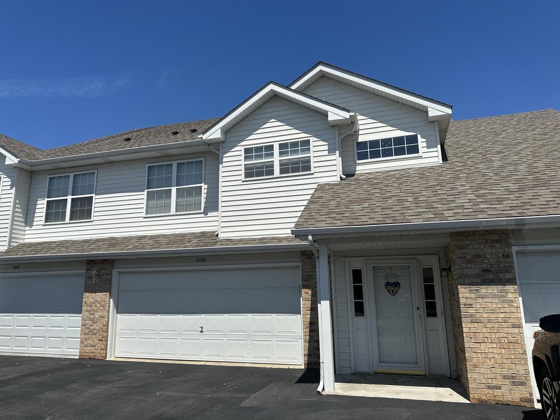 3028 25th St #25, Kenosha, WI 53144