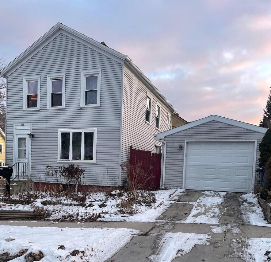 401 Washington Ct., Sheboygan, WI 53081