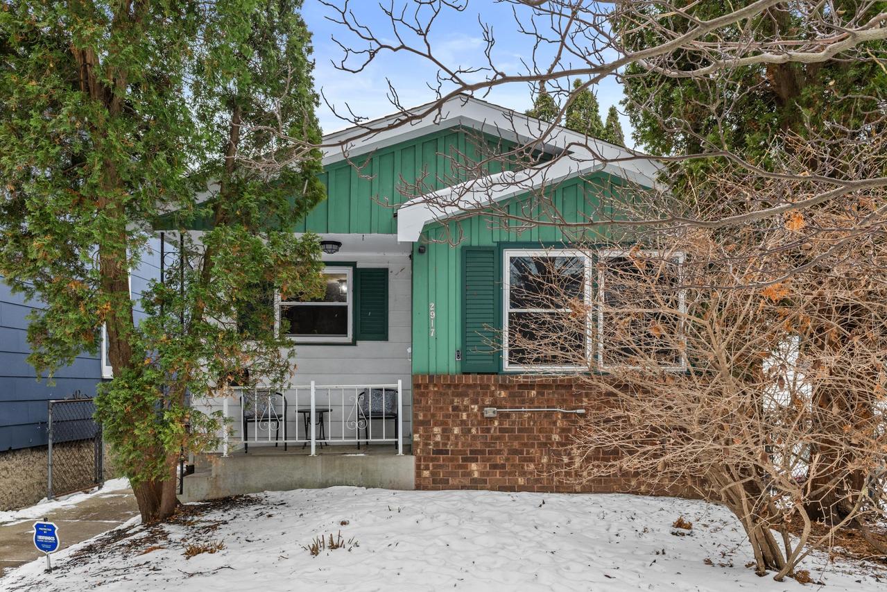 2917 S Wentworth Ave, Milwaukee, WI 53207
