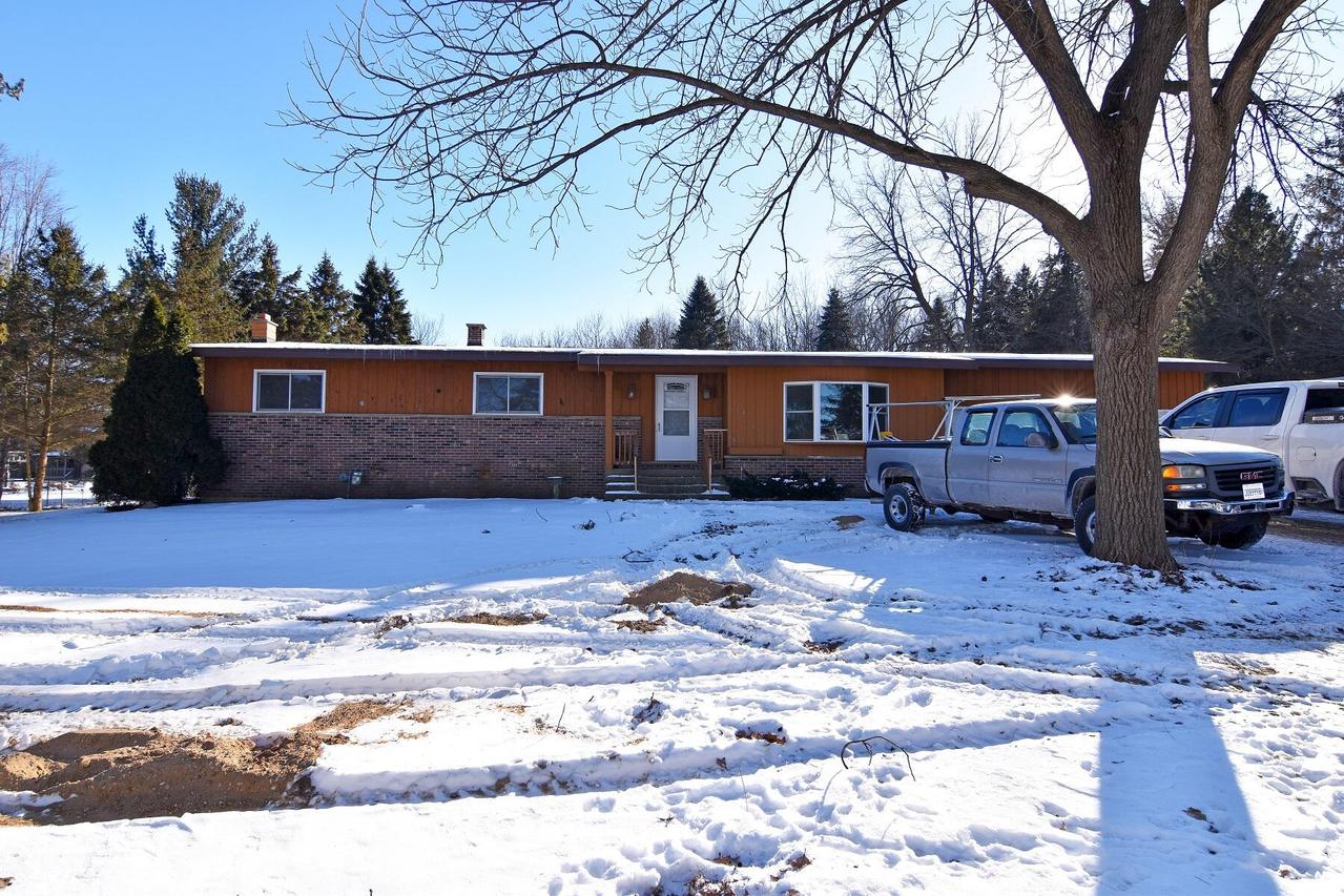 33701 116th St, Randall, WI 53181
