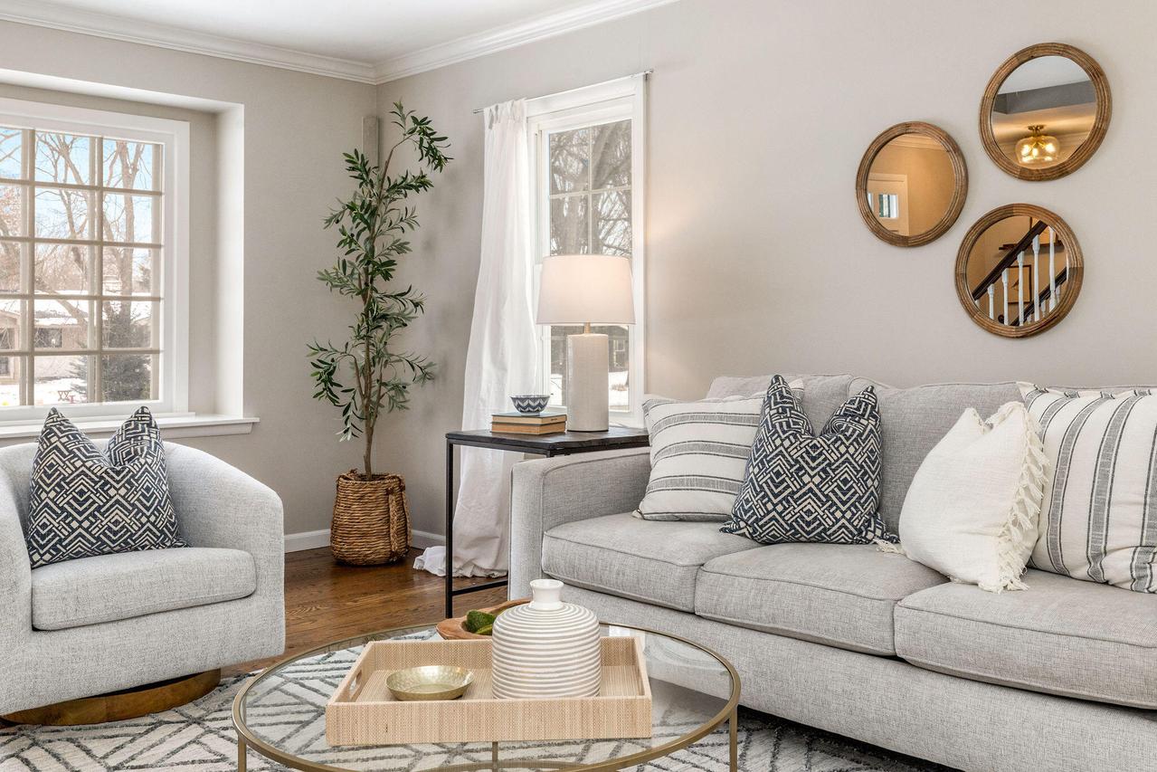 14625 Club Dr, Elm Grove, WI 53122