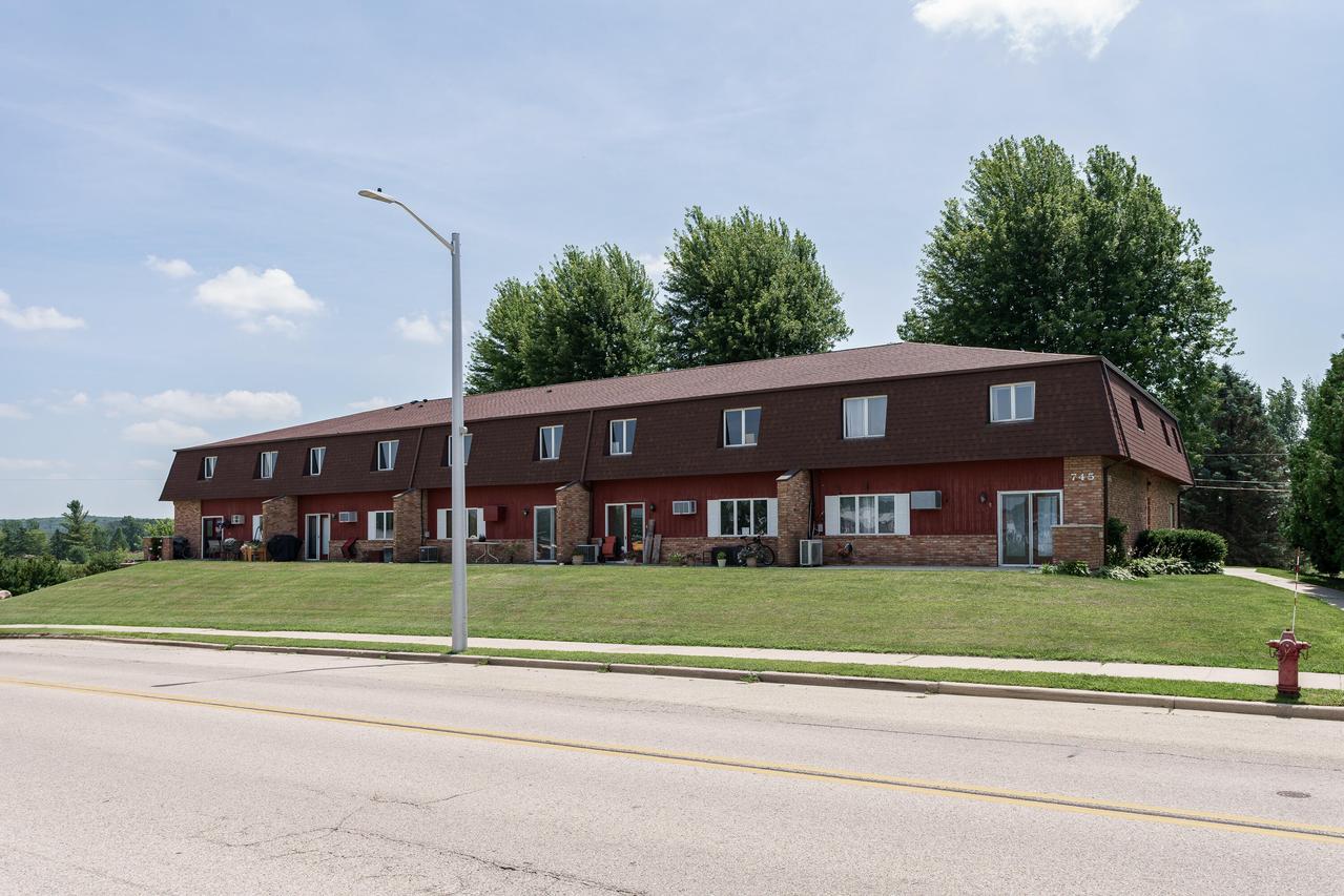 745 Main St ##1, Kewaskum, WI 53040