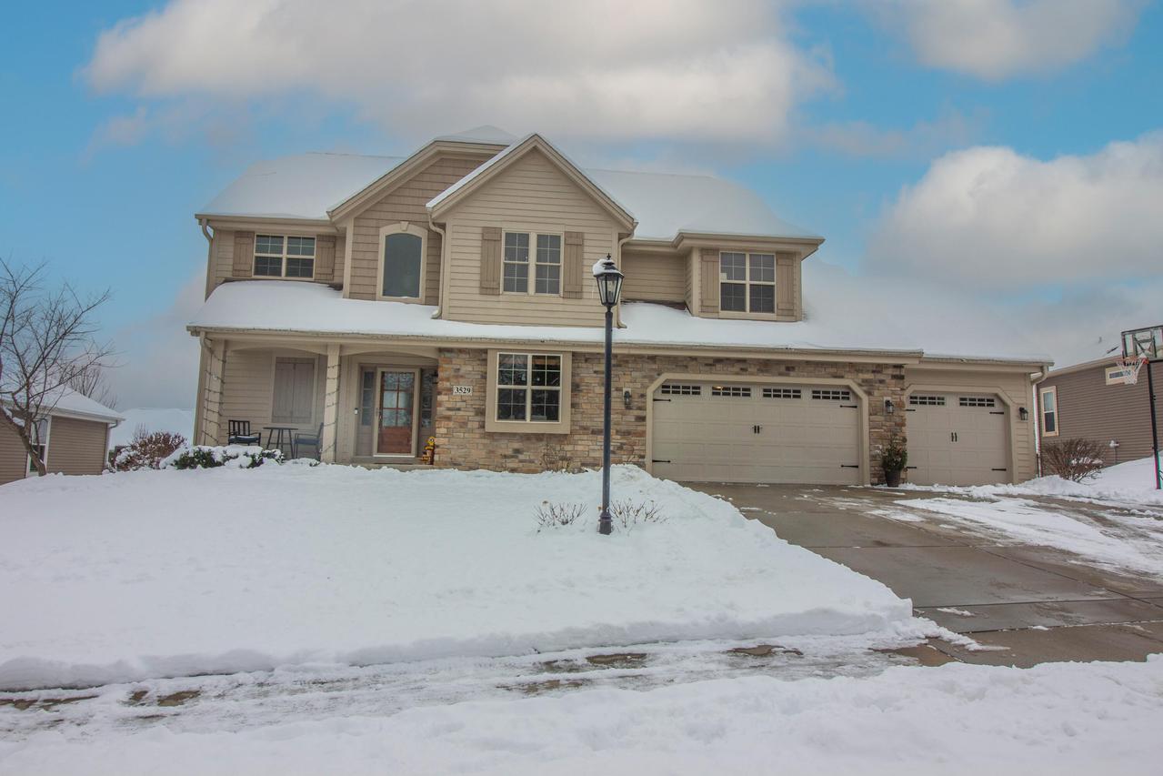 3529 Madison St, Waukesha, WI 53188