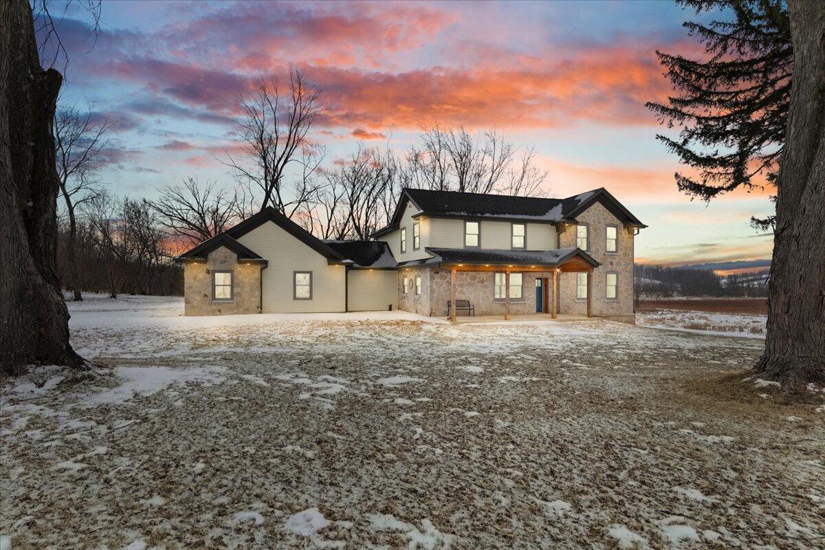 W3940 Campbell Dr, Ashford, WI 53010