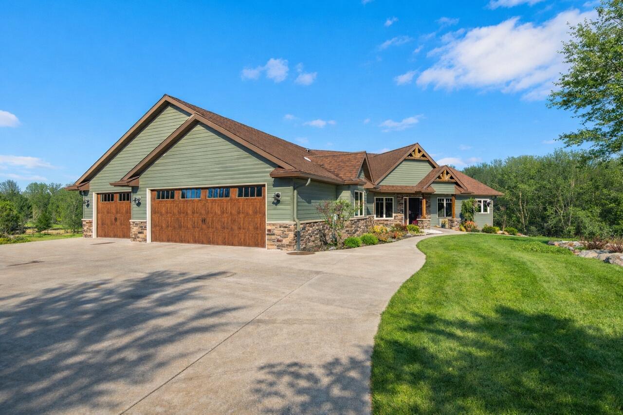 22428 W Steinthal Rd, Eaton, WI 53042