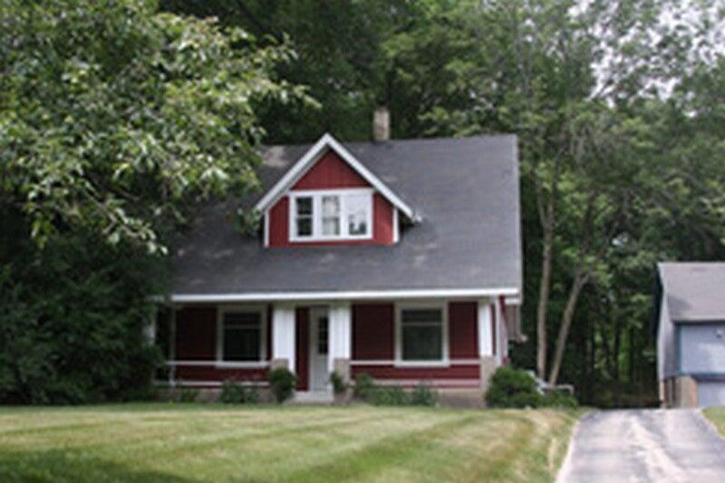 31562 W Muscovy Rd, Chenequa, WI 53029