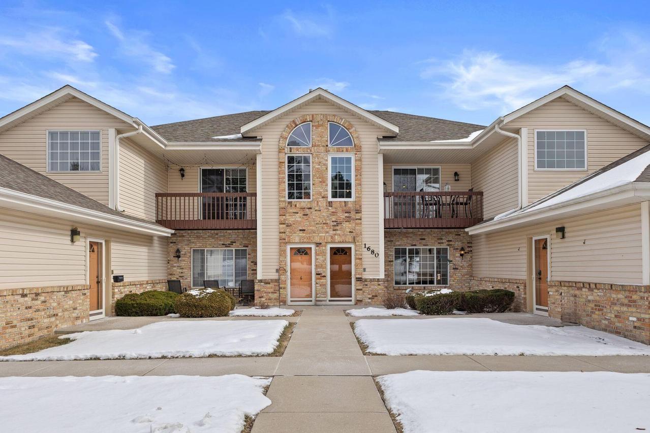 1680 96th St #7, Sturtevant, WI 53177