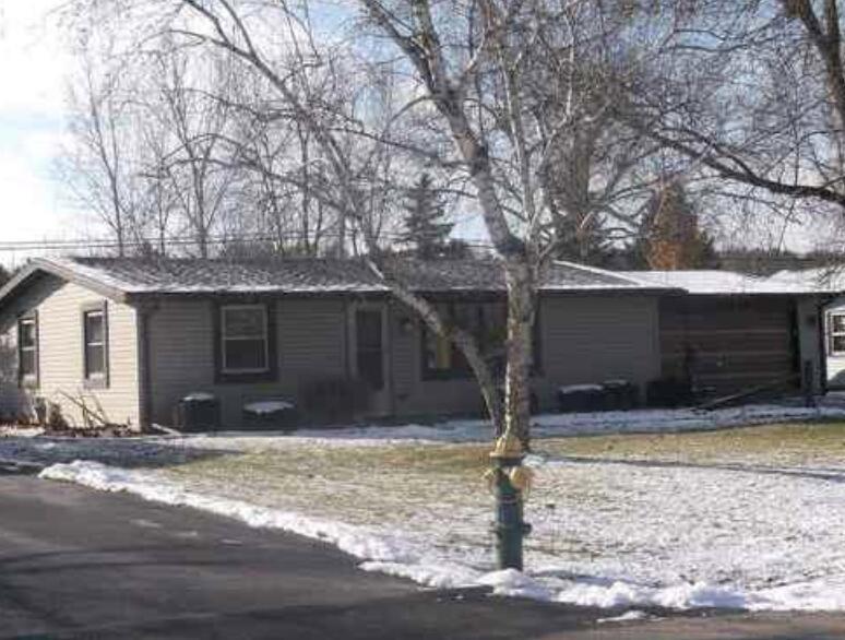 10311 Caddy Ln, Caledonia, WI 53108