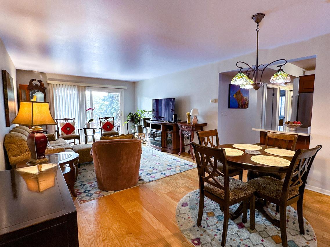 1618 S 115th Ct #103, West Allis, WI 53214