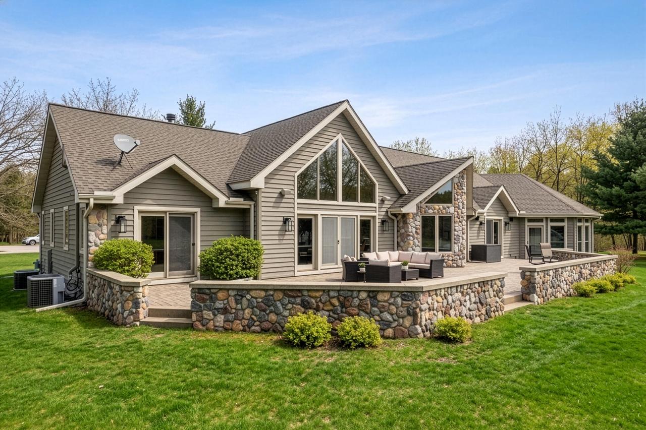 359 Pinehurst Dr, Rome, WI 54457