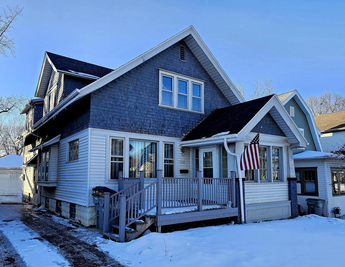 1835 N 55th 1835a St, Milwaukee, WI 53208