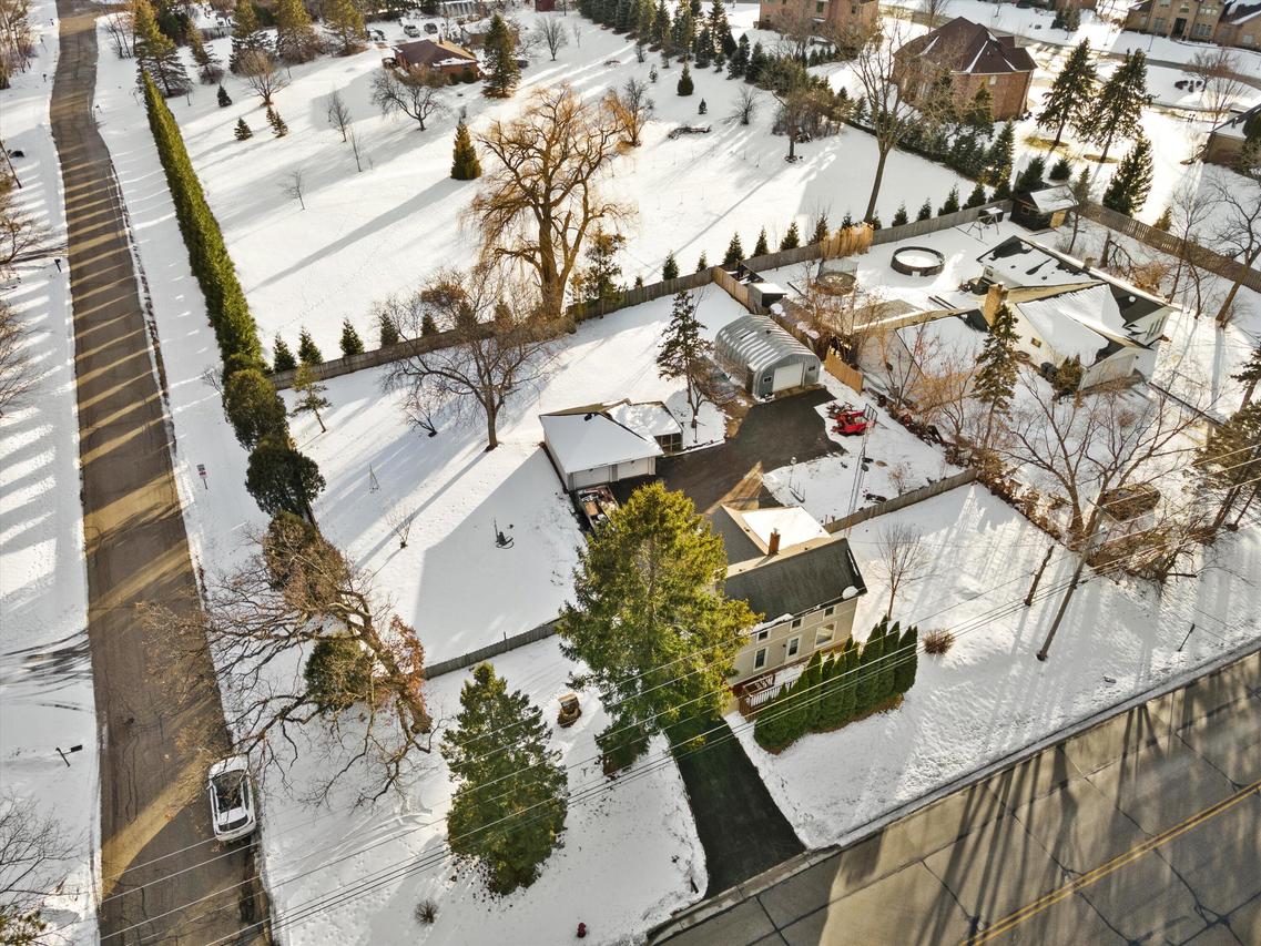 4111 12th St, Somers, WI 53144