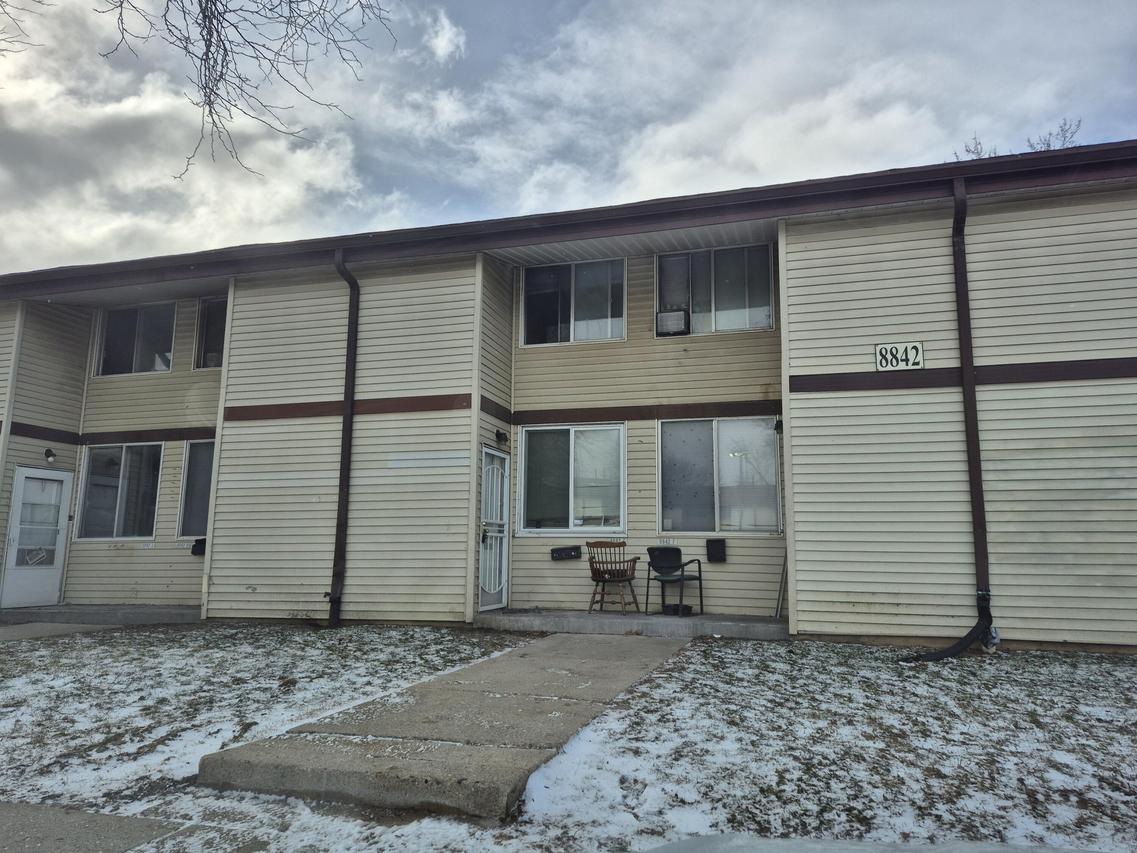 8842 N 95th St #G, Milwaukee, WI 53224