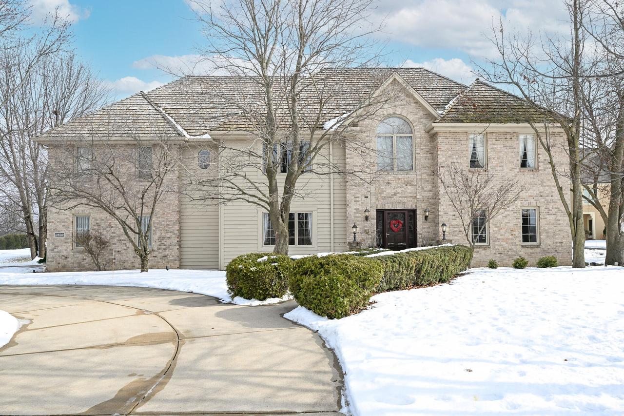 2820 Norman Dr, Brookfield, WI 53045