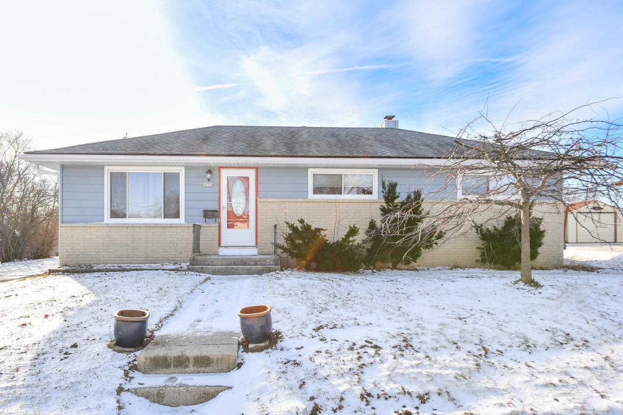 3755 E Van Eimeren Ave, Cudahy, WI 53110