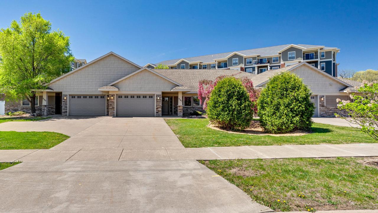 2149 Abbey Rd #2147-2145, Onalaska, WI 54650