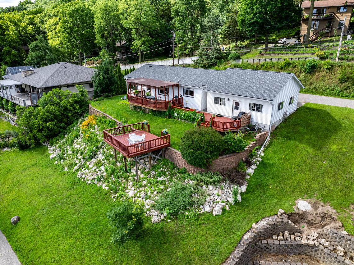 24871 2nd St, Trempealeau, WI 54661