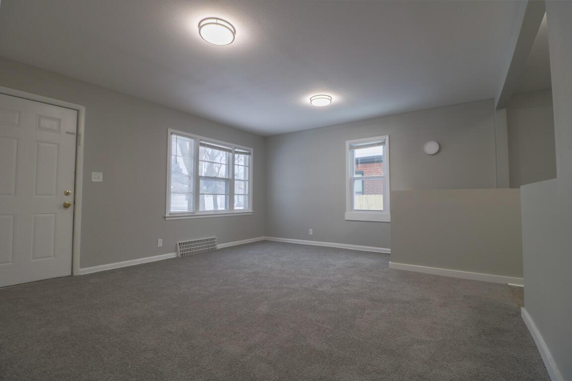 4337 N 42nd Pl, Milwaukee, WI 53216