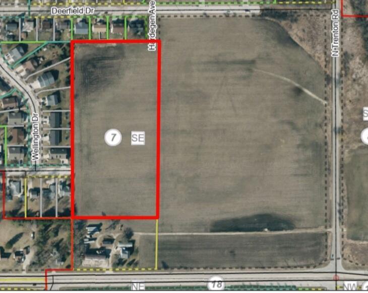 Lt1 E Washington St, West Bend, WI 53095